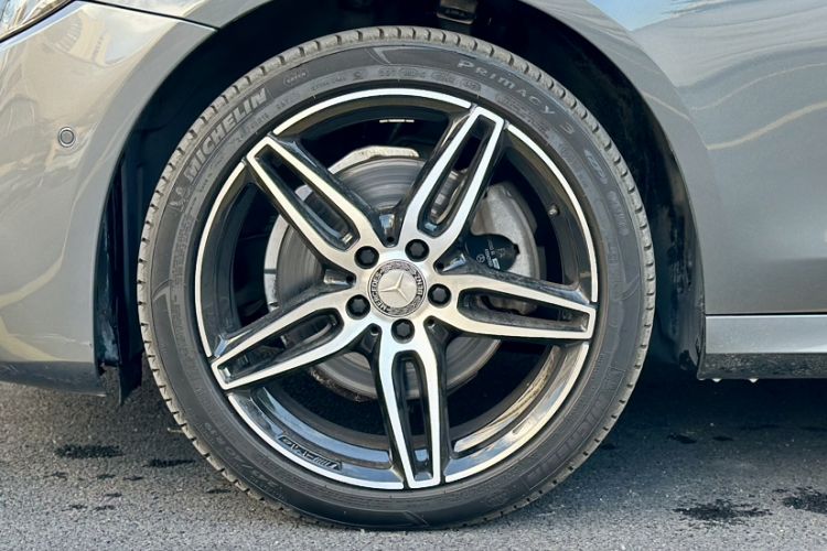 Used Mercedes-Benz E-Class 2017 E 200 Sport 4MATIC
