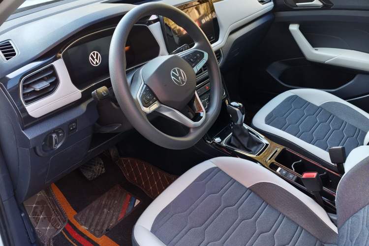 Used Volkswagen Tharu 2025 New Sharp 1.5L Ambitious Edition