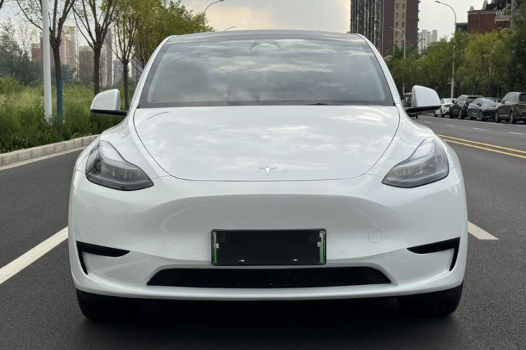 Used Tesla Model Y 2023 Rear-Wheel-Drive Version
