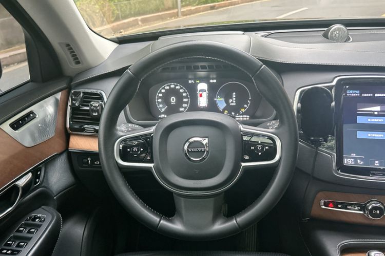 Used Volvo XC90 New Energy 2018 E-Drive Hybrid T8 Prestige 7-Seater
