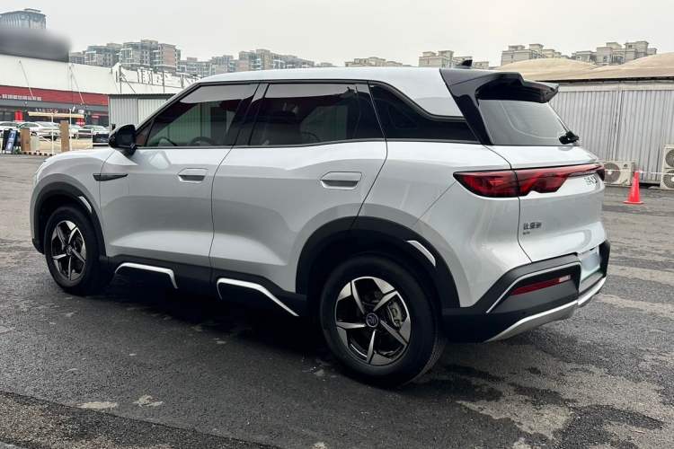 Used BYD Yuan UP 2024 401KM Leading Edition
