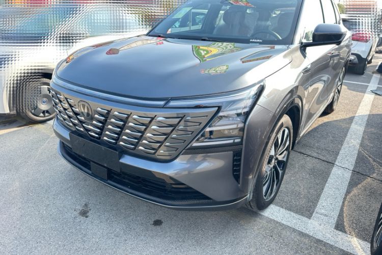 Used Changan CS75 PLUS 2025 4th Generation UItra 2.0T New Blue Whale Engine – Wind Style