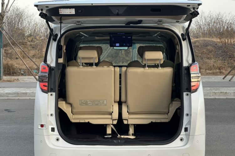 Used Toyota Vellfire 2020 Dual-Engine 2.5L HV Prestige Edition
