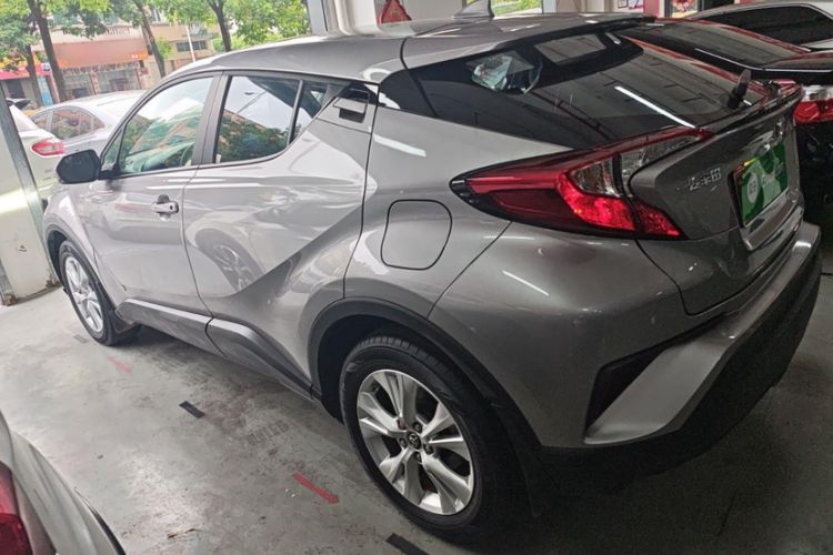 Used Toyota IZOA 2021 2.0L Enjoy Edition
