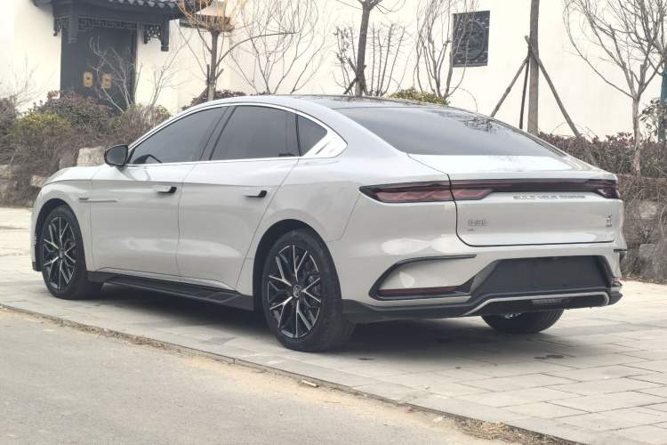 Used BYD Han 2022 EV Genesis Edition 610KM All-Wheel Drive Premium Model