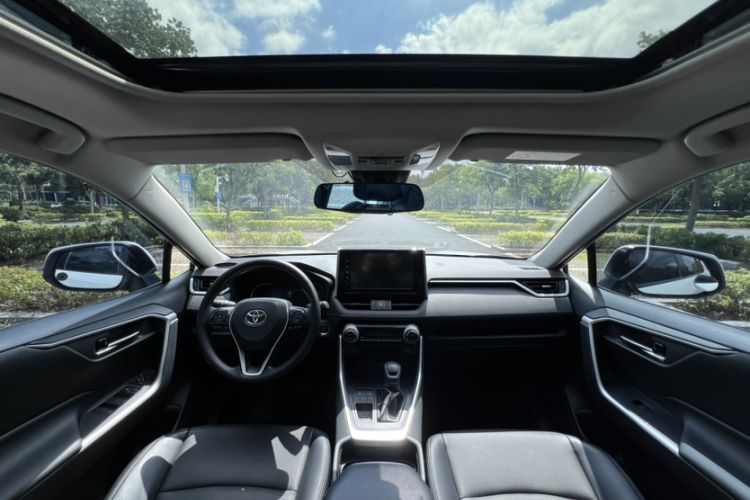 Used Toyota RAV4 2020 2.0L CVT Two-Wheel Drive Fashion Edition
