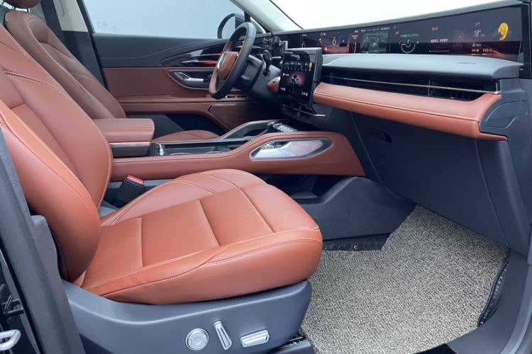 Used Lincoln Nautilus 2025 2.0T Four-Wheel Drive Luxury Edition
