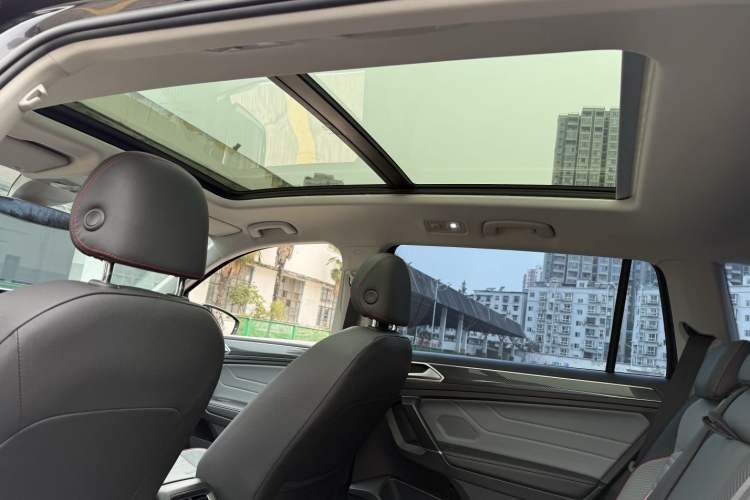 Used Volkswagen Tiguan L New Energy 2022 430 PHEV Plug-in Hybrid Flagship Edition
