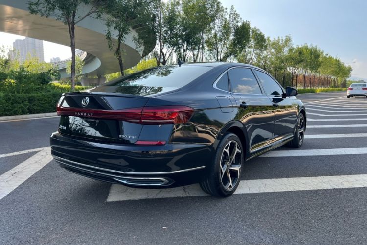 Used Volkswagen Passat 2024 330TSI Starry Elite Edition
