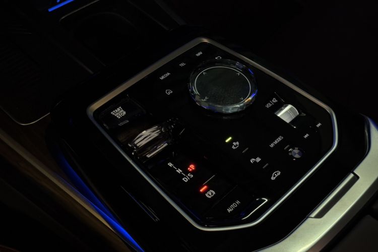 Used BMW 7 Series 2023 735Li M Sport Package
