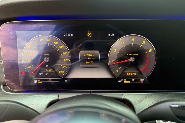 Used Mercedes-Benz E-Class 2019 E 200 L Sport 4MATIC
