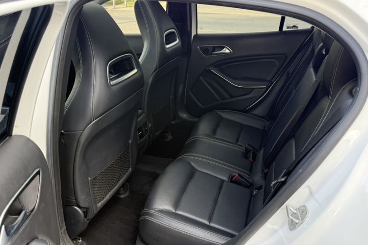 Used Mercedes-Benz GLA 2016 GLA 200 Fashion Model
