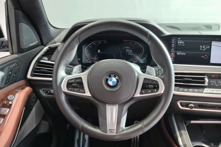 Used BMW X7 2021 Restyled xDrive40i Luxury Version with M Sport Package