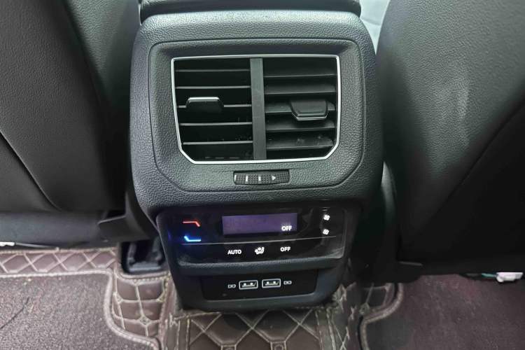 Used Volkswagen Tayron 2022 280TSI Two-Wheel Drive Luxury Smart Connectivity Version