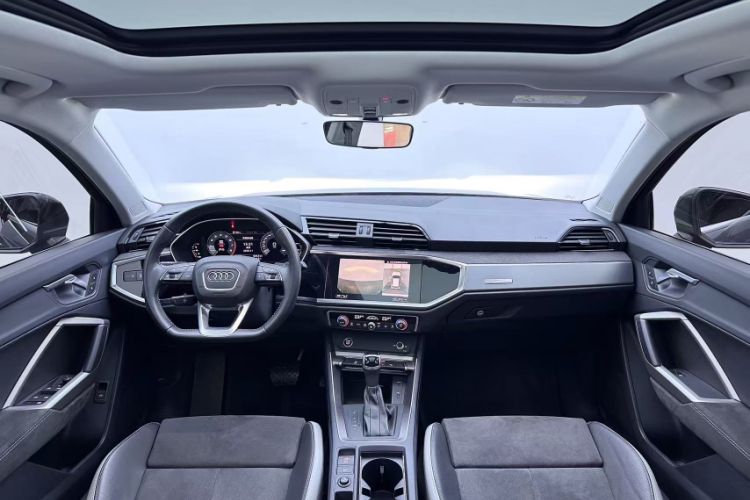 Used Audi Q3 2021 35 TFSI Fashion Dynamic Model