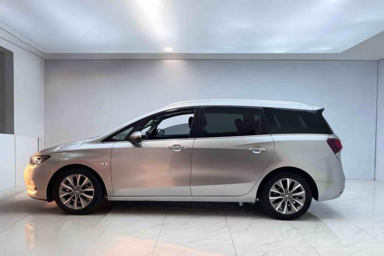 Used Buick GL6 2021 323T Mild Hybrid Connect Luxury Model
