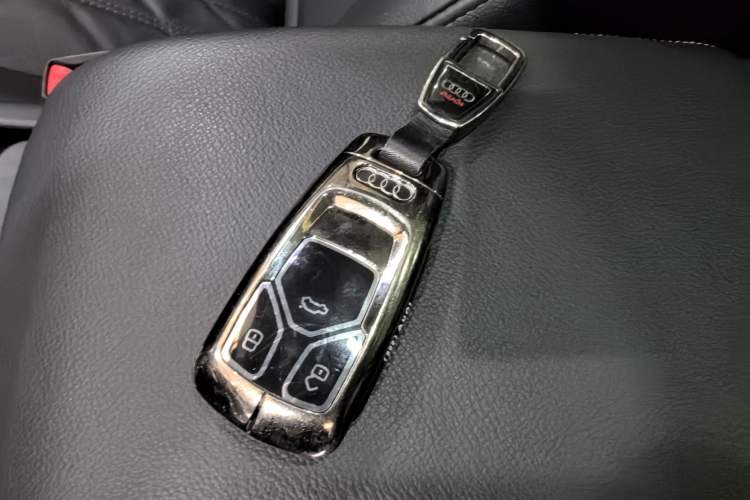 Used Audi Q5L 2020 Updated 40 TFSI Prestige Fashion Edition