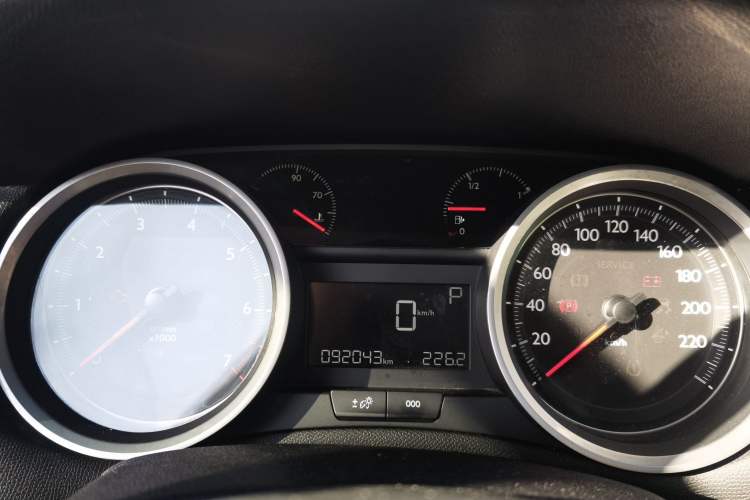 Used Peugeot 408 2015 1.2T Automatic Luxury Edition
