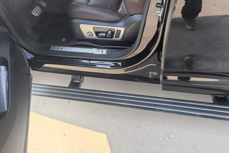 Used Wey VV7 2019 Upgraded Model 2.0T Flagship Version China V Standard
