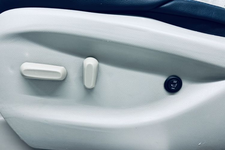 Used Buick GL8 2020 ES Land Cruiser 653T Comfort Edition
