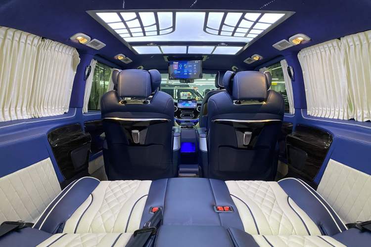 Used Mercedes-Benz Vito 2021 2.0T Business Version 7 Seats