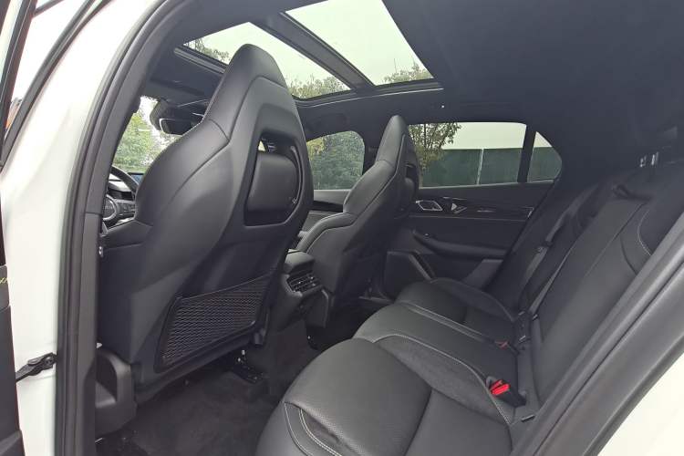 Used Lynk & Co 03 2023 1.5T EM-F PM
