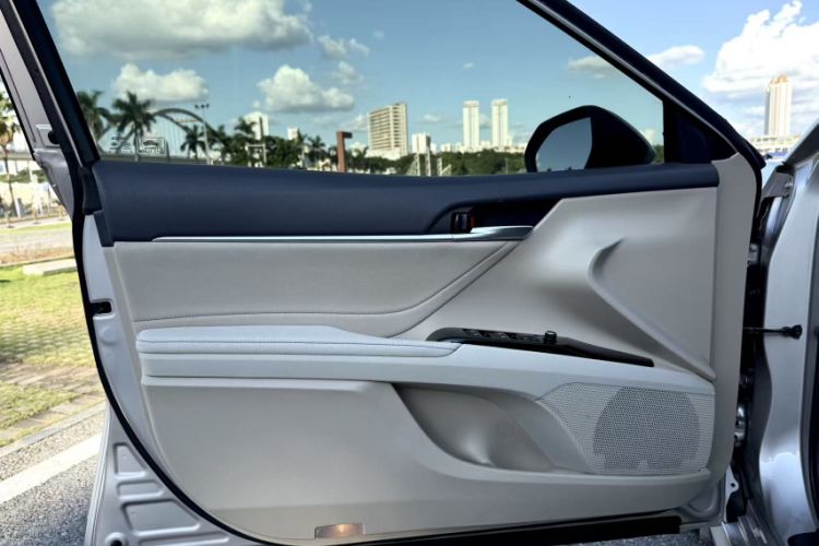 Used Toyota Camry 2019 2.0G Luxury Edition China V Standard
