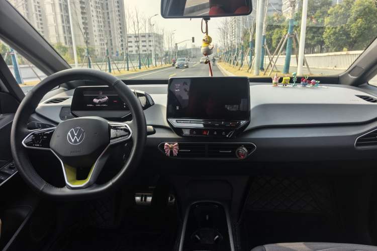 Used Volkswagen ID.3 2022 Active Pure Intelligent Enjoyment Edition
