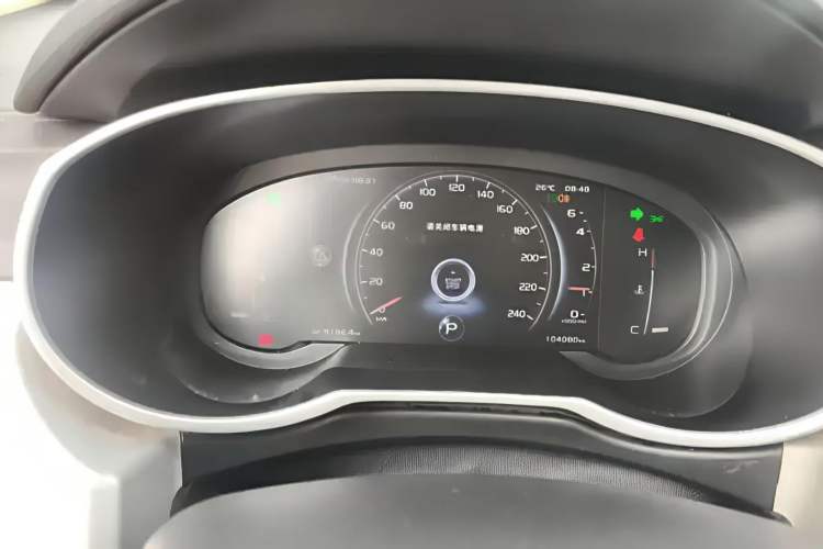 Used Geely Auto Emgrand X7 Sport 2020 1.8TD DCT Two-Wheel Drive Smart Connect 4G-Enabled Version
