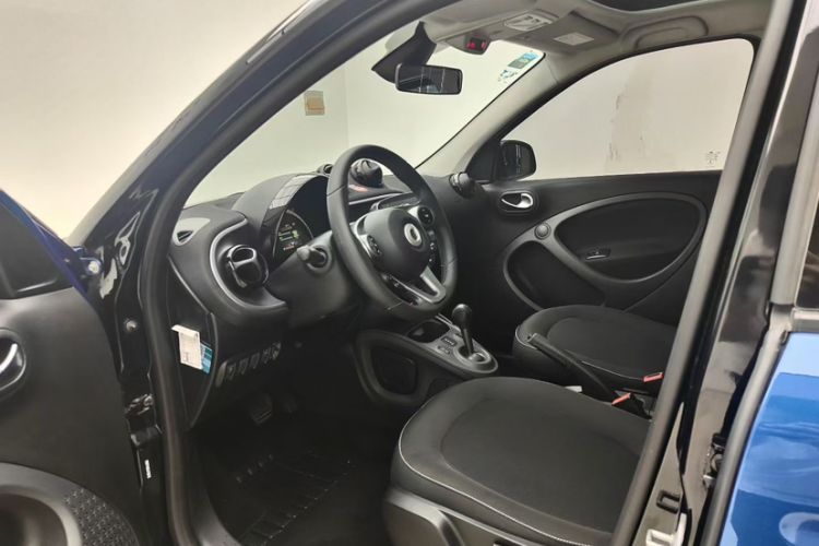 Used  forfour 2018 1.0L 52kW Passion Edition
