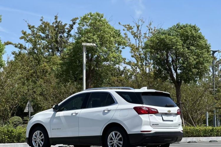 Used Chevrolet Equinox 2019 535T Automatic YuJie Edition China VI
