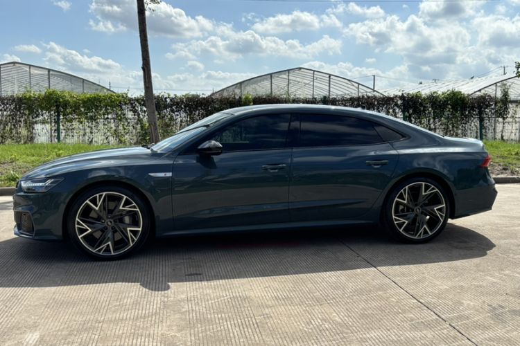 Used Audi A7L 2022 55 TFSI quattro S-line Edition One First Edition
