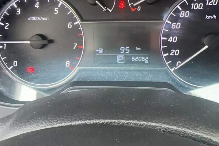 Used Nissan Tiida 2016 1.6L CVT Cool Dynamic Edition
