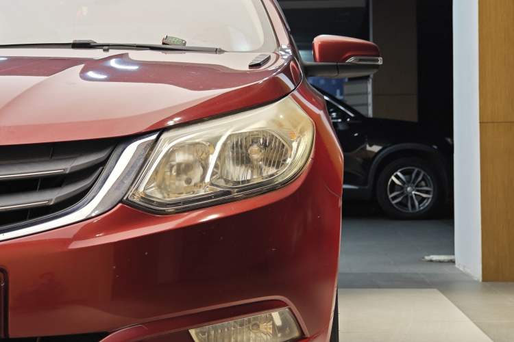 Used Baojun 630 2014 1.5L automatic comfort version
