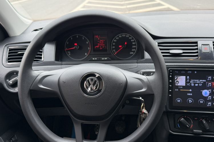 Used Volkswagen Santana 2018 1.5L Manual Fashion Edition