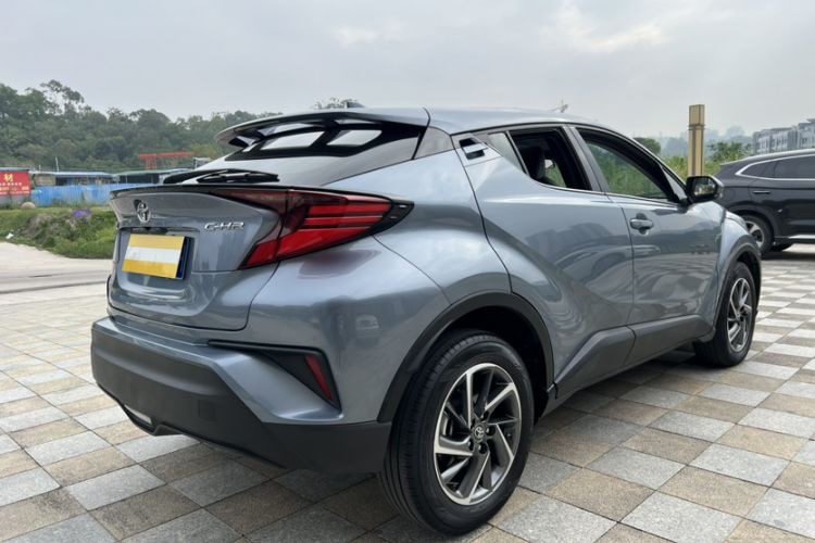 Used Toyota C-HR 2021 2.0L Luxury Edition
