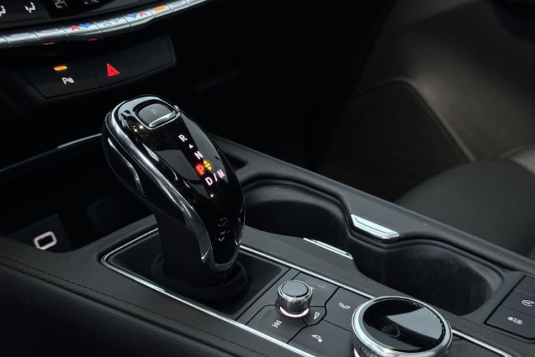 Used Cadillac XT4 2022 28T Two-Wheel Drive Fashion Edition
