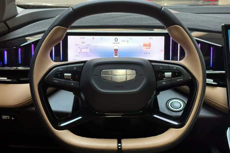 Used Geely Auto FX11 2023 1.5TD DCT Prestige Edition
