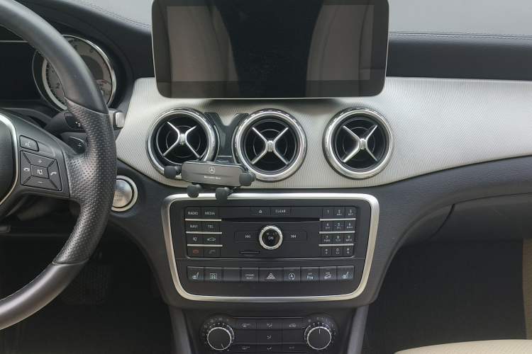 Used Mercedes-Benz GLA 2016 GLA 220 4MATIC Fashion Edition