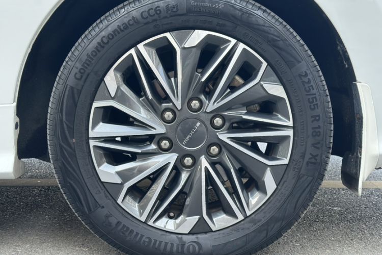 Used SAIC MAXUS G20 2021 PLUS 2.0T Gasoline Automatic Luxury Edition