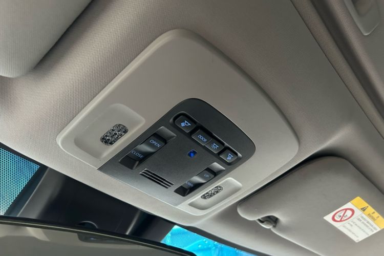 Used Toyota Camry 2019 Revised Version 2.0G Luxury Edition
