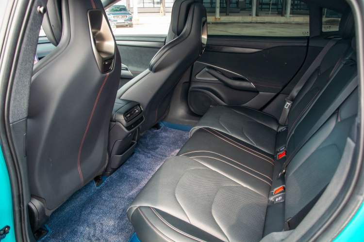 Used  SU7 2024 Rear-Drive Ultra-Long Range Advanced Pro-Level Intelligent Driving Version
