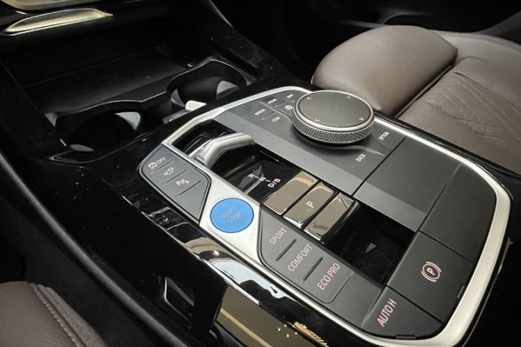 Used BMW iX3 2023 Leading Type