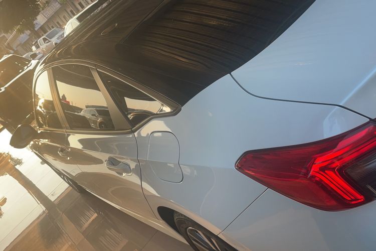 Used Honda Civic 2023 240TURBO CVT Dynamic · Center Stage Special Edition
