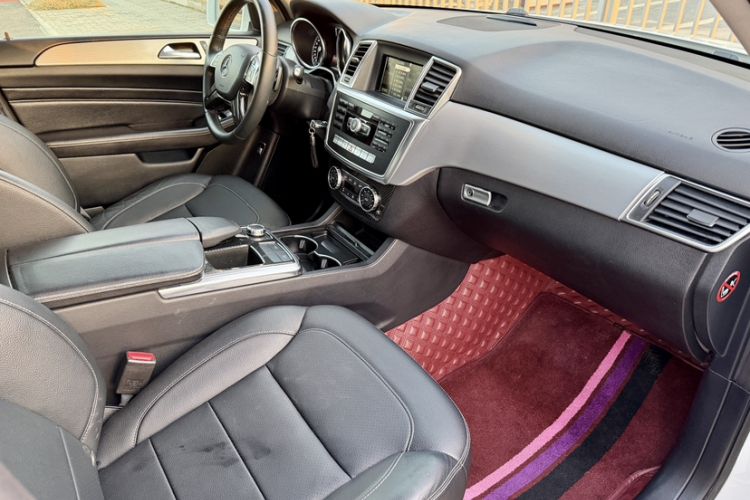 Used Mercedes-Benz M-Class 2014 ML 320 4MATIC
