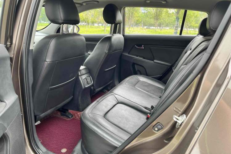 Used Kia Sportage R 2016 2.0L Automatic Two-Wheel Drive GLS Trim
