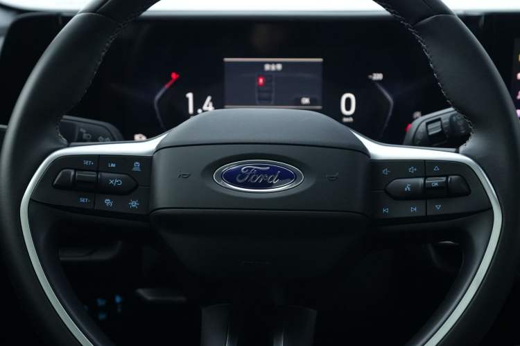 Used Ford Edge 2025 Escape L 2.0T EcoBoost Two-Wheel Drive 7-Seater Luxury Model