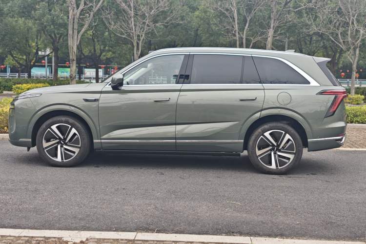 Used Wey Lanshan 2025 Four-Wheel Drive Ultra
