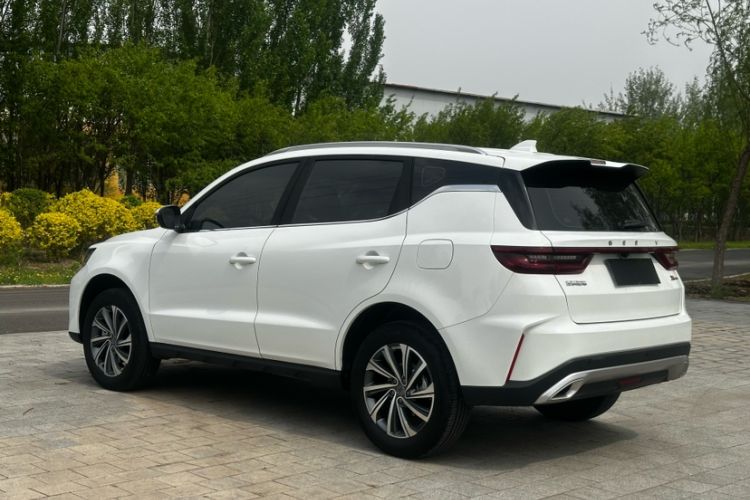 Used Geely Auto Vision X6 2021 PRO 1.4T Manual Luxury Model
