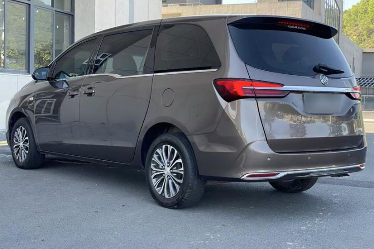 Used Buick GL8 2021 Land Cruiser Executive Class 652T Comfort Model